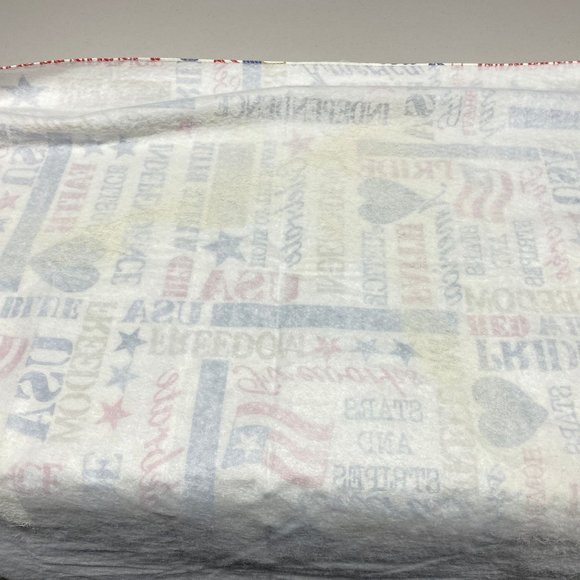 Vintage Patriotic Vinyl Tablecloth Table Cover Rectangle 69.5X52 - Picture 4 of 6